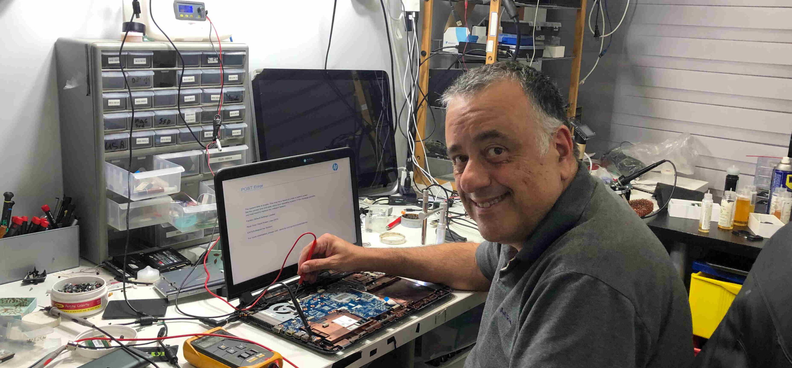 Laptop motherboards repair in montreal